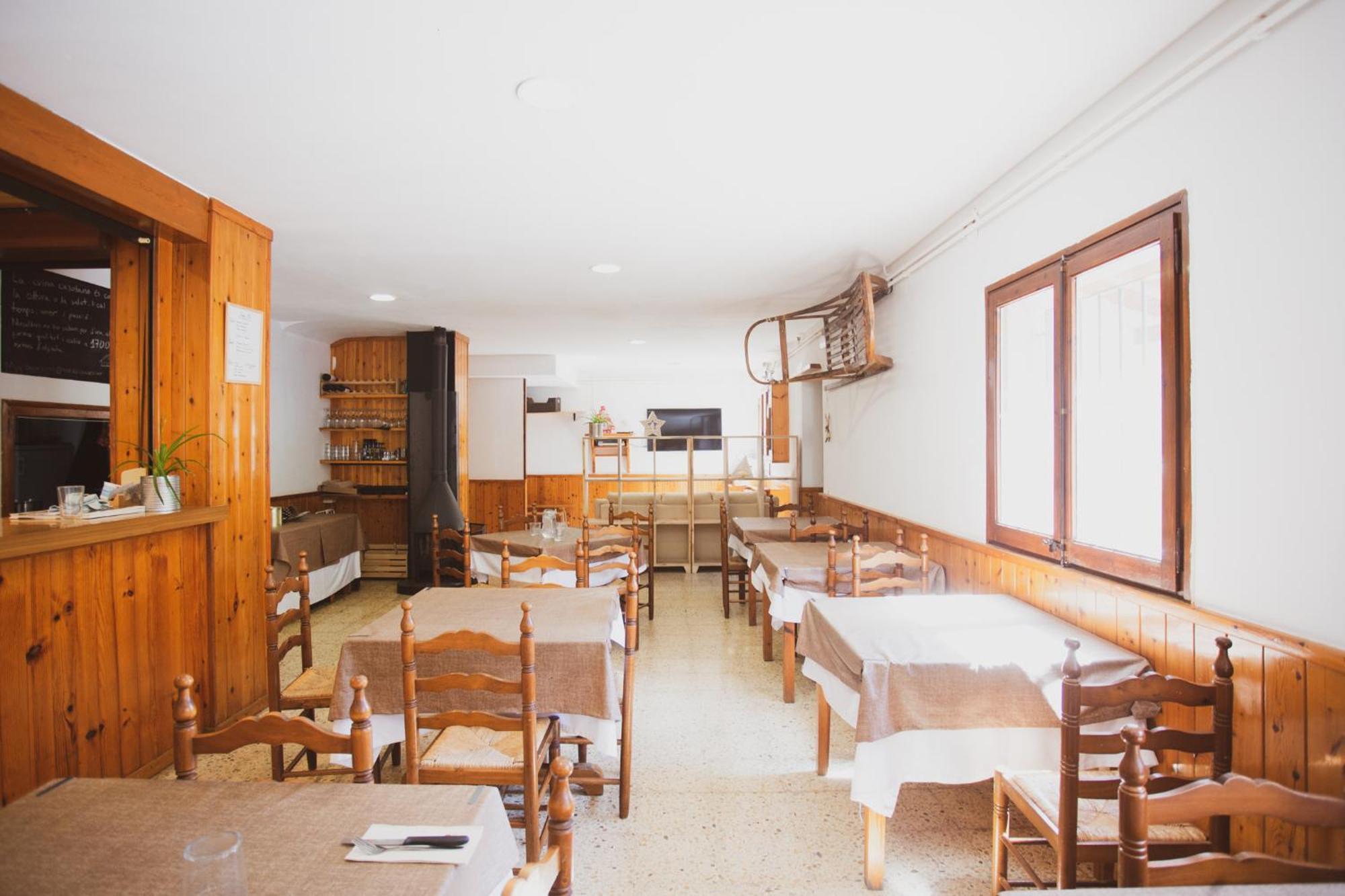 Coll De Port Pansiyon Tuixen Dış mekan fotoğraf