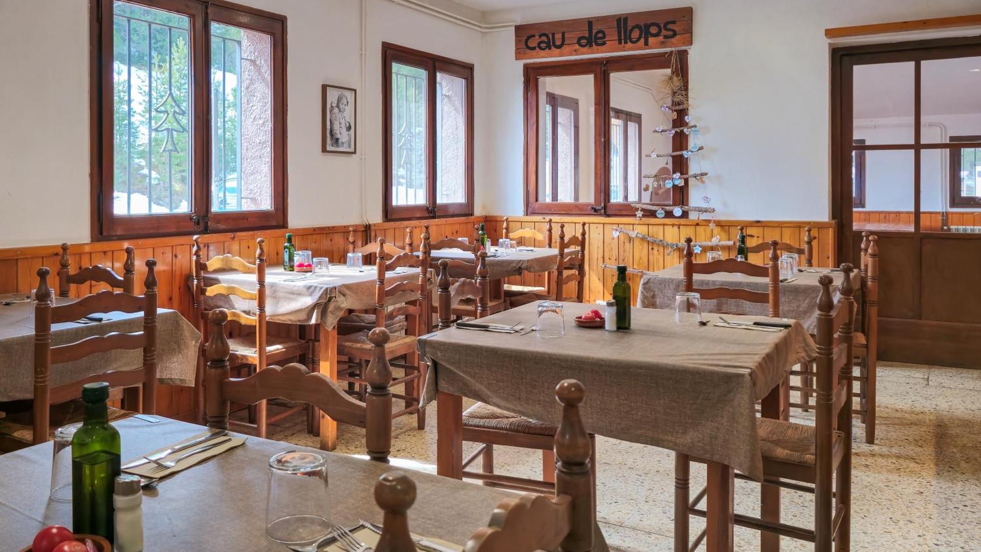 Coll De Port Pansiyon Tuixen Dış mekan fotoğraf